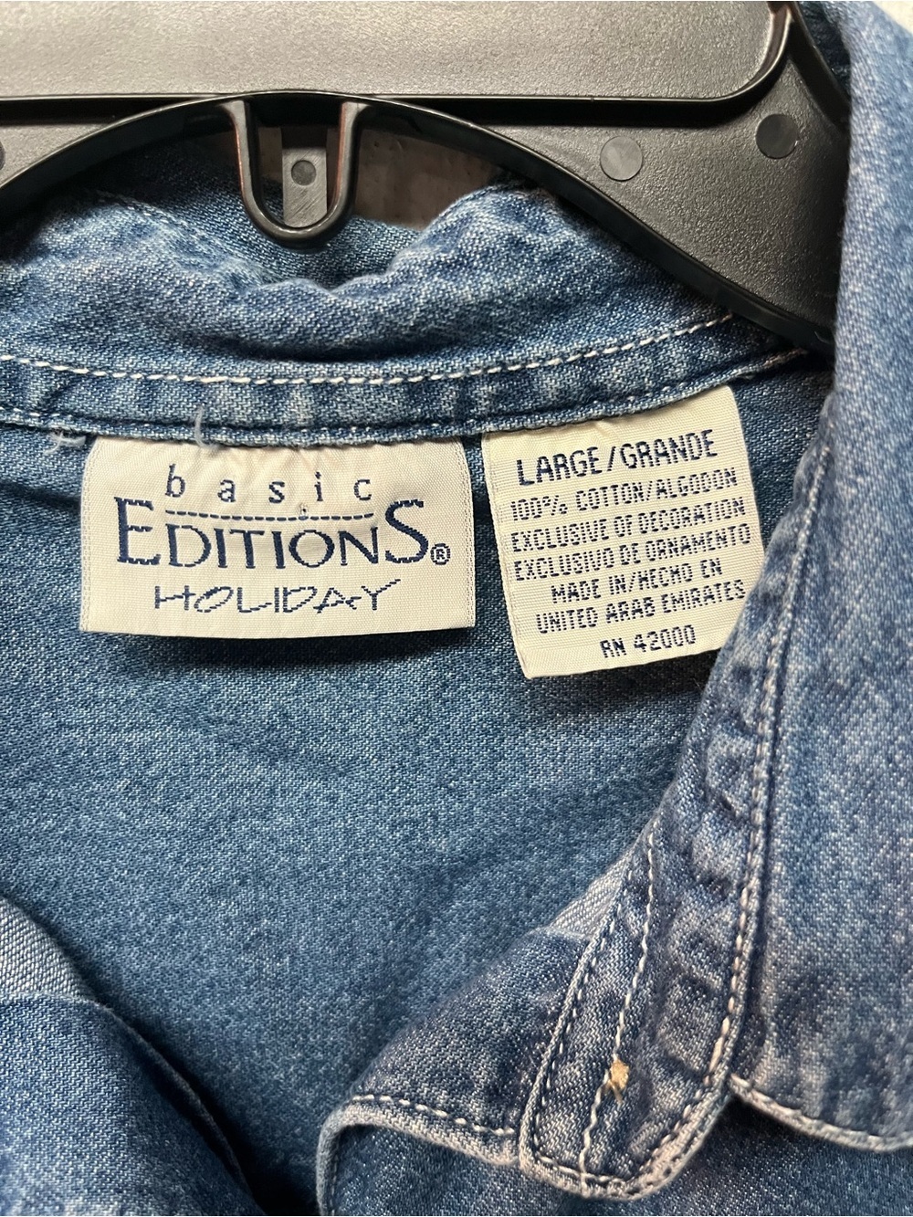 Basic Editions Holiday Denim Shirt in Medium Blue - Picture 4 of 5